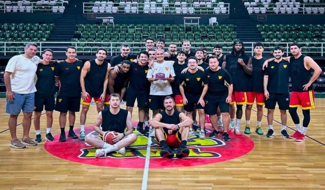 Göztepe potada sezonu açıyor