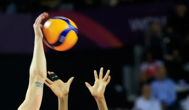 İzmir'de voleybol şöleni başlıyor