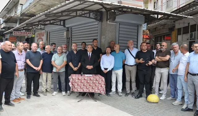 Manisa'da soygun girişimine tepki: Kuyumcu esnafı kepenk indirdi!