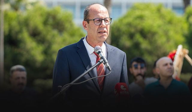 Tevfik Türk, Bayraklı İlçe Başkanlığı için istifa etti: Yarış iki adaylı olacak