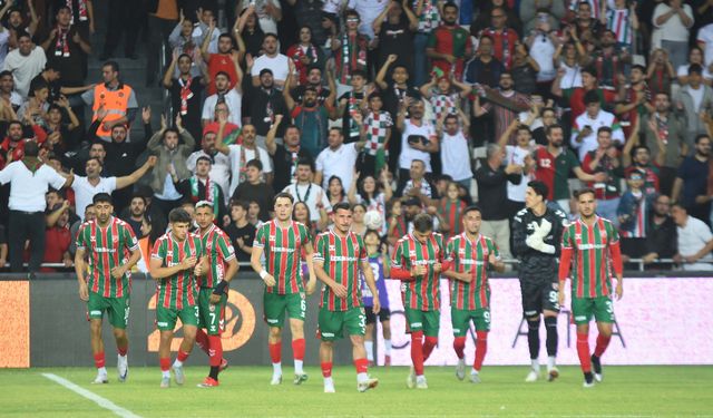 Karşıyaka, Zafer Uysal ile çıkışa geçti: 3'te 3 yaptı!