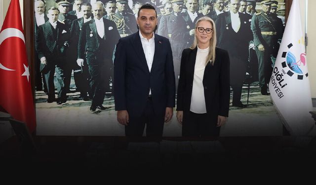 AK Partili Çankırı'dan Yıldız'a hayırlı olsun ziyareti: "Çiğli'de güzel işler yapacağız"