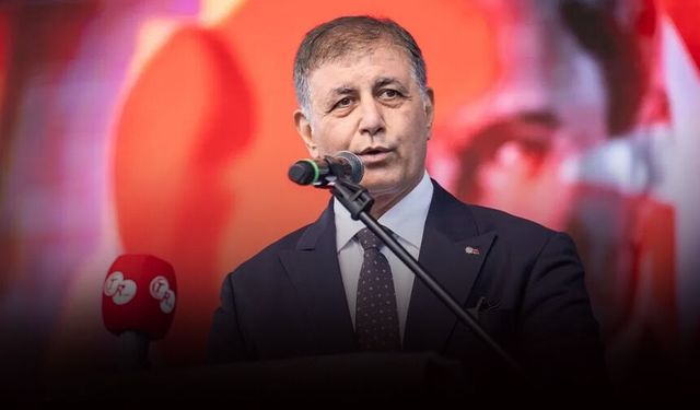 İzmir’de ‘tarihi’ gün: Tugay AK Parti’ye geçiyor!