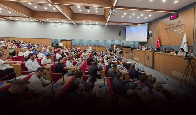 Tugay Pazartesi meclise katılmayacak: Büyükşehir Meclisini o yönetecek!