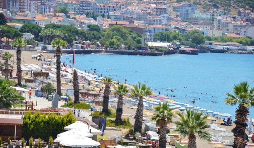 İzmir’in virüs haritası değişti! Tatil yerlerindeki durum ne?