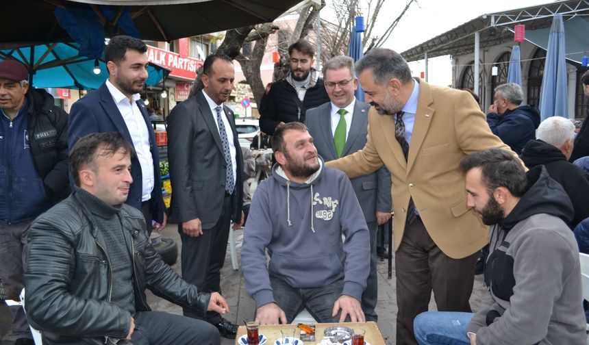 CHP'li Aslanoğlu'ndan Urla ziyareti: Örgüt seçime hazır