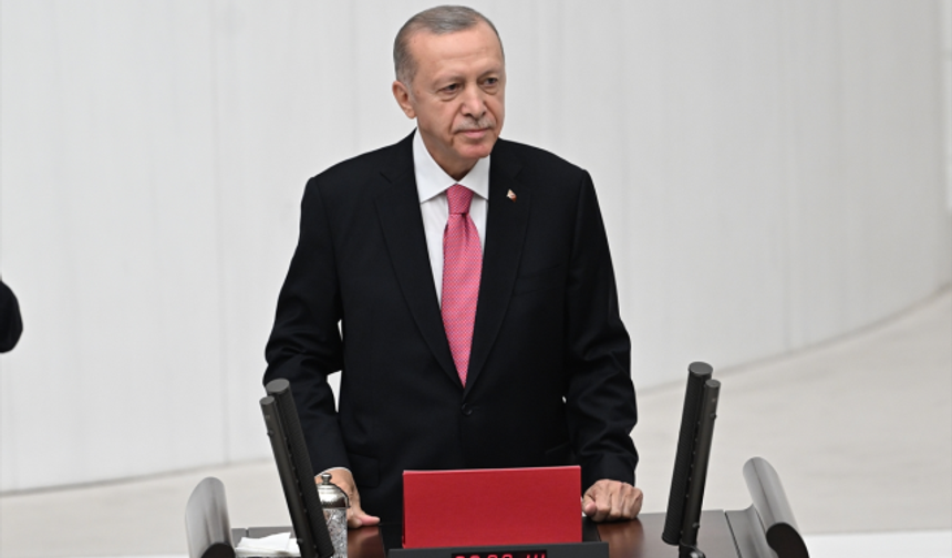 Cumhurbaşkanı Erdoğan TBMM'de yemin etti