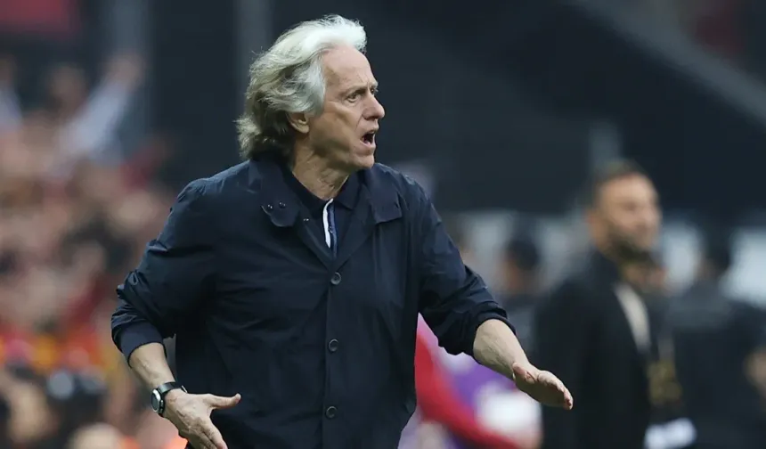 Derbi sonrası Jesus'tan şok karar