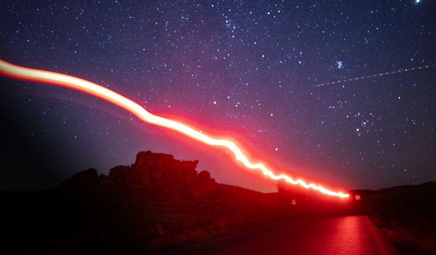 Ege'de Perseid meteor yağmuru manzaraları