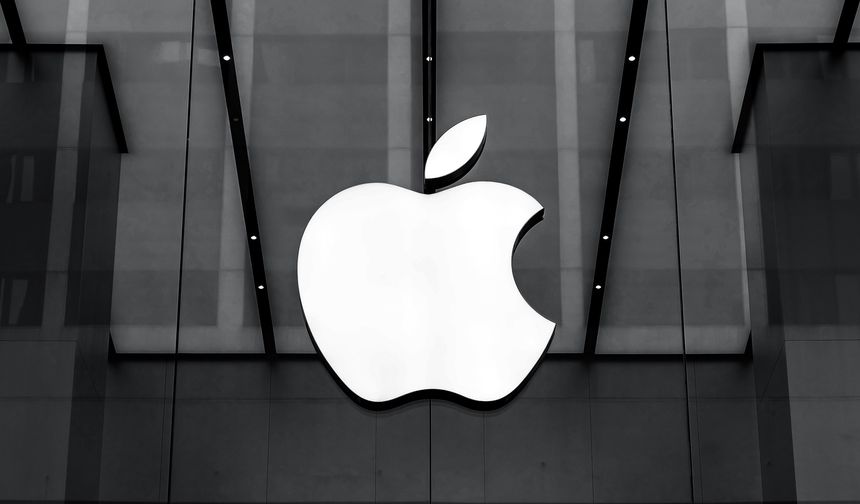 Apple'dan zam kararı! Fiyatlar ikiye katlandı