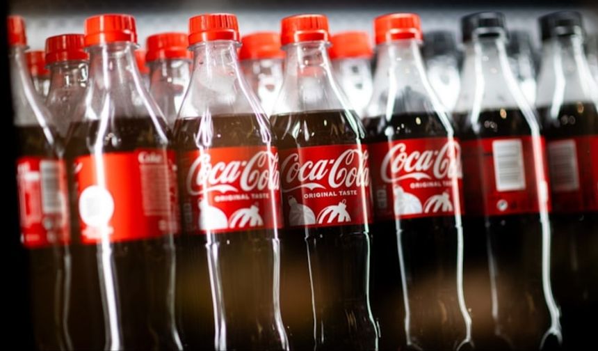 Ürünler raflardan indiriliyor! Coca-Cola 26 milyon şişeyi geri çağırdı!