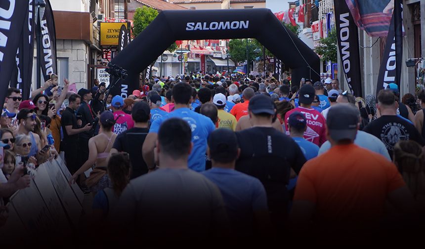 Salomon Çeşme Maratonu’nda 2 bin 606 sporcu koştu!