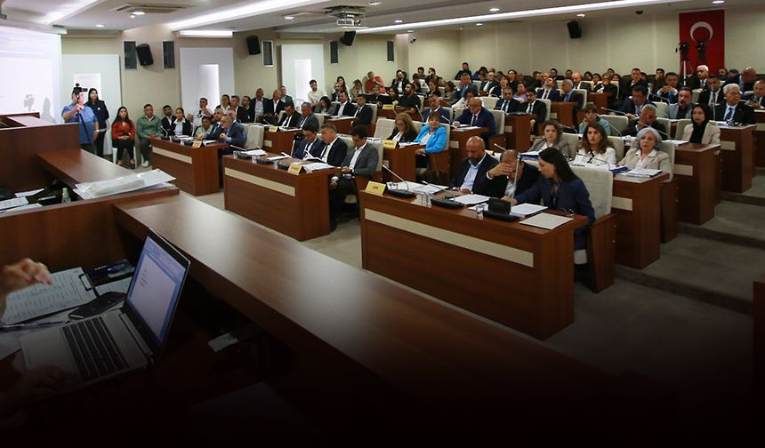 Karabağlar Meclisinde Selluka gerginliği... Önce ara verildi sonra komisyona iade!