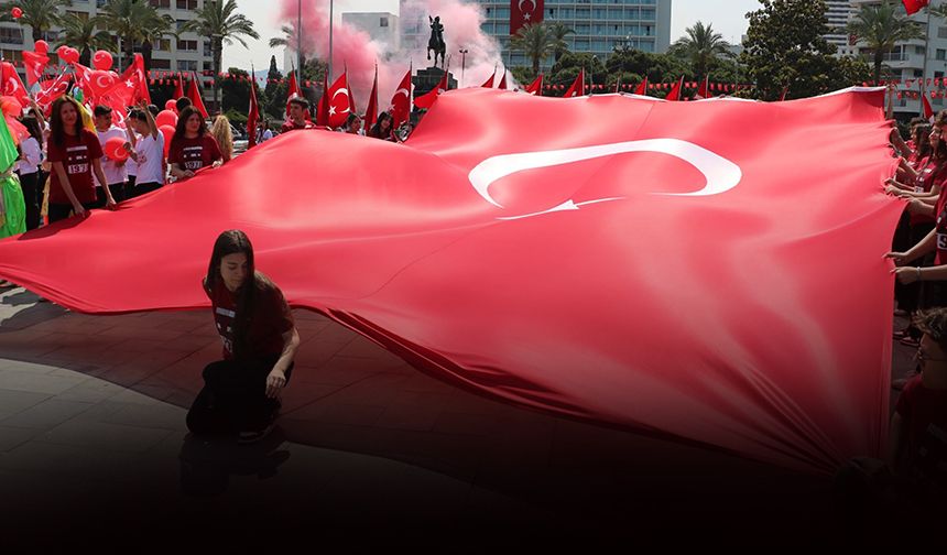 İzmir'den 19 Mayıs manzaraları!