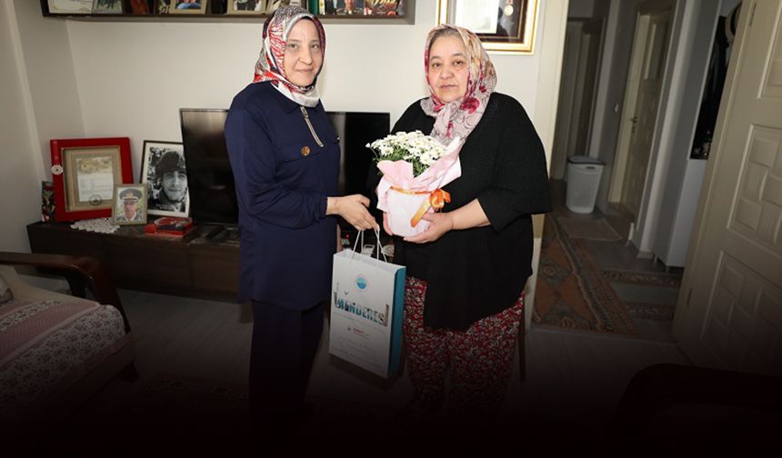 Menderes’te şehit anneleri unutulmadı