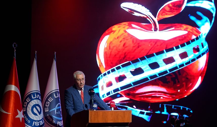 İzmir'de "2. Uluslararası Turan Film Festivali" ödül töreniyle sona erdi