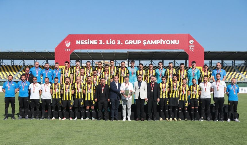 Aliağa Futbol'da kupa futbolcularda