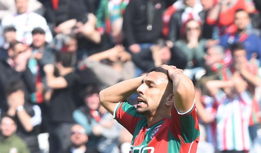 Karşıyaka'da Hakan Barış kayıplarda