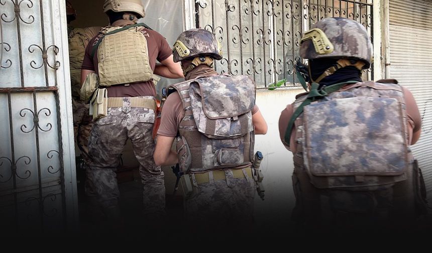 İzmir'de DEAŞ operasyonu... 35 gözaltı