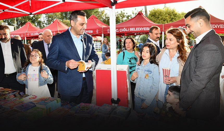 Bu yıl ilk kez kapılarını açtı... 1. Çiğli Kitap Günleri'ne yoğun ilgi