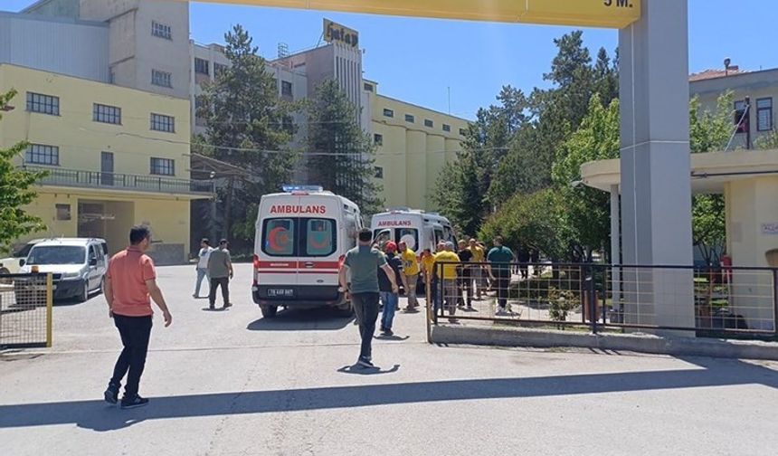 Un fabrikasında patlama: Yaralılar var!