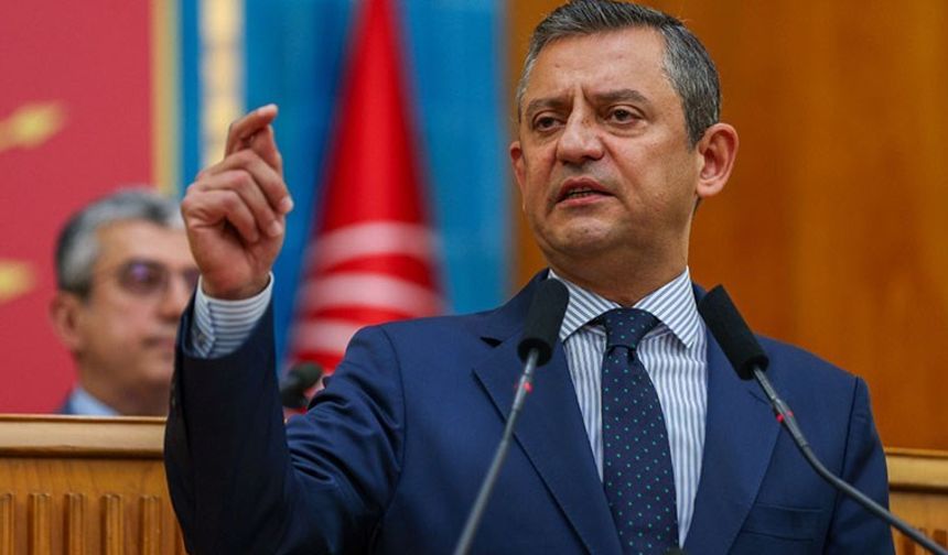 Özgür Özel'den TRT'ye 'kutlama': 'Biz hatırlatıyoruz...'