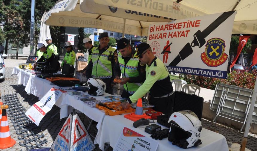 Salihli'de Trafik Haftası etkinliği düzenlendi