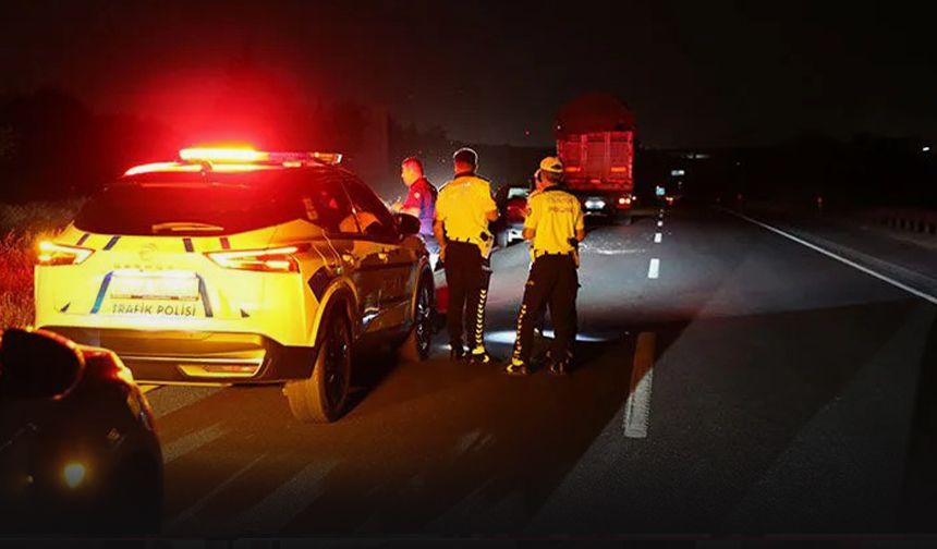 Dur ihtarına uymadı... Denetimden kaçmak isterken polisi yaraladı!