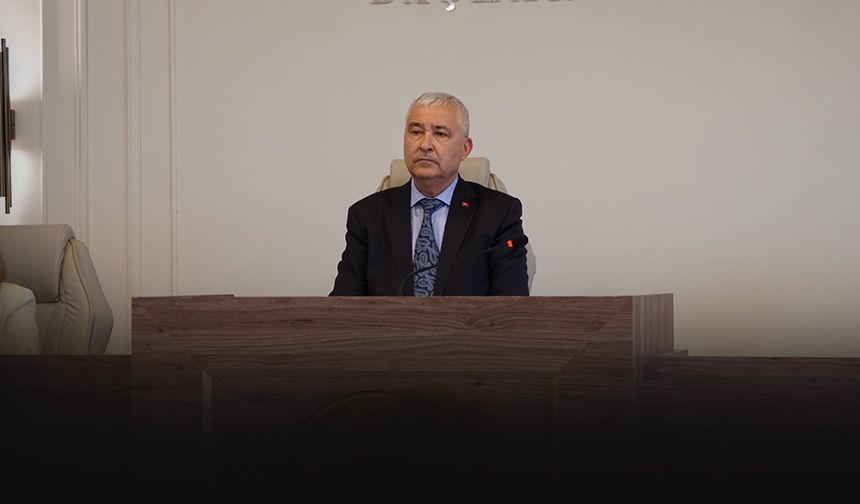 Başkan Türkmen'den dikkat çeken açıklamalar... "Kapıdan kovsanız, pencereden girerim"