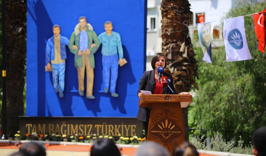 Üç Fidan’ın Adı Karabağlar'da Yaşayacak!