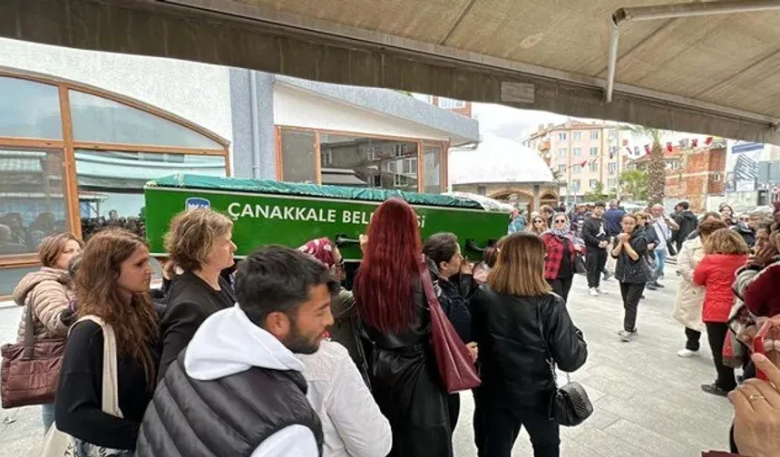 Son kurban Zeynep! Tabutunu kadınlar taşıdı