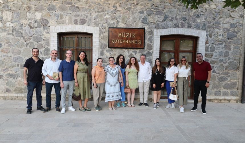 Büyükşehir’in yazarlık atölyesi ilk meyvesini verdi