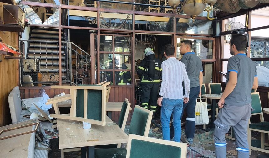 Kafede korku dolu anlar: Tüp patladı, 1 kişi yaralandı!