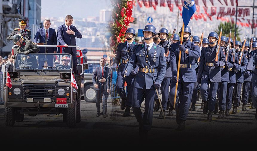İzmirliler Zafer Bayramı'nda Gündoğdu'da buluştu!