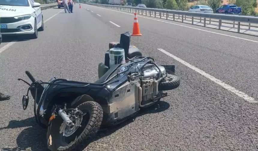 Kontrolden çıkan motosiklet devrildi: Sürücü öldü!