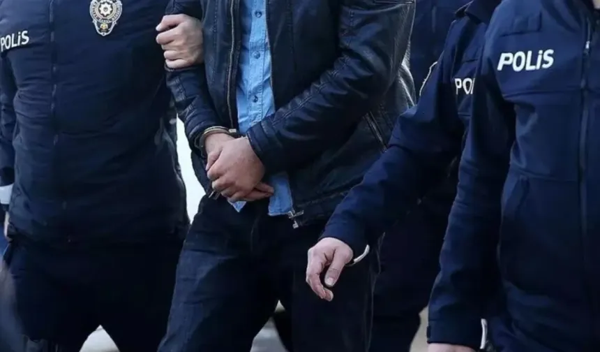 Manisa'da zehir baskını: Evinde yakalandı!