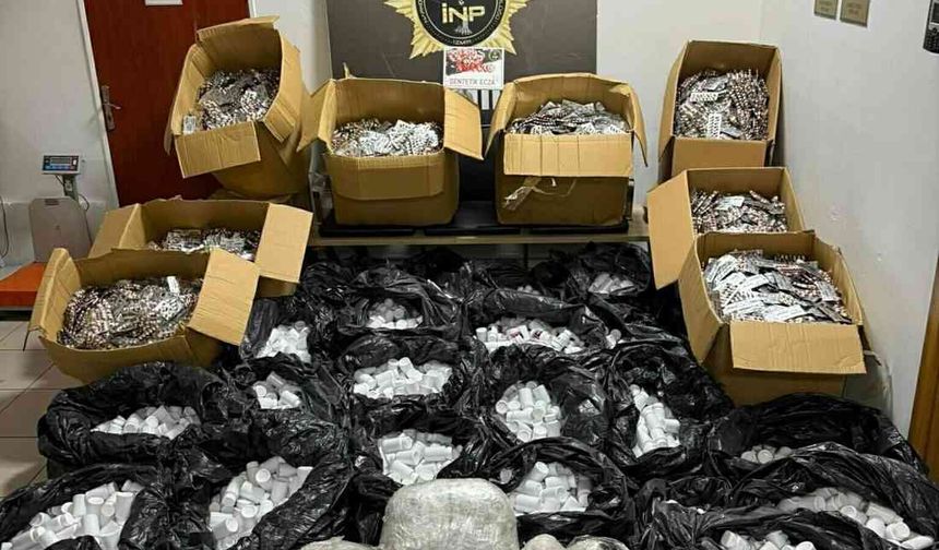 Buca'da uyuşturucu operasyonunda 4 şüpheli yakalandı