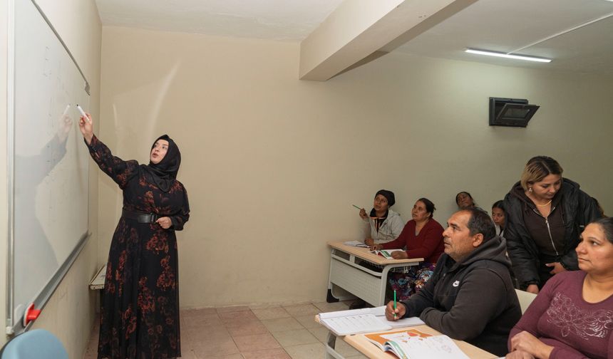 Büyükşehir'den okuma yazma seferberliği