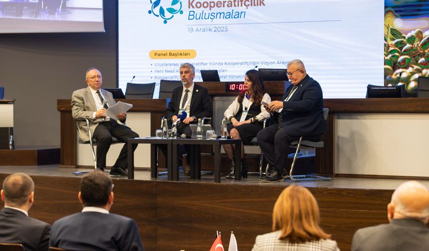 İzmir’de kooperatifçiliğe mercek tutuldu