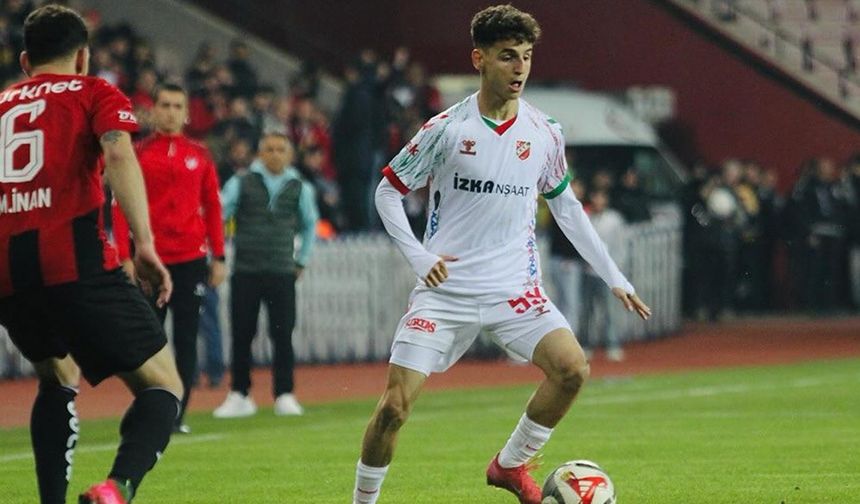 Karşıyaka'nın tesellisi Adem