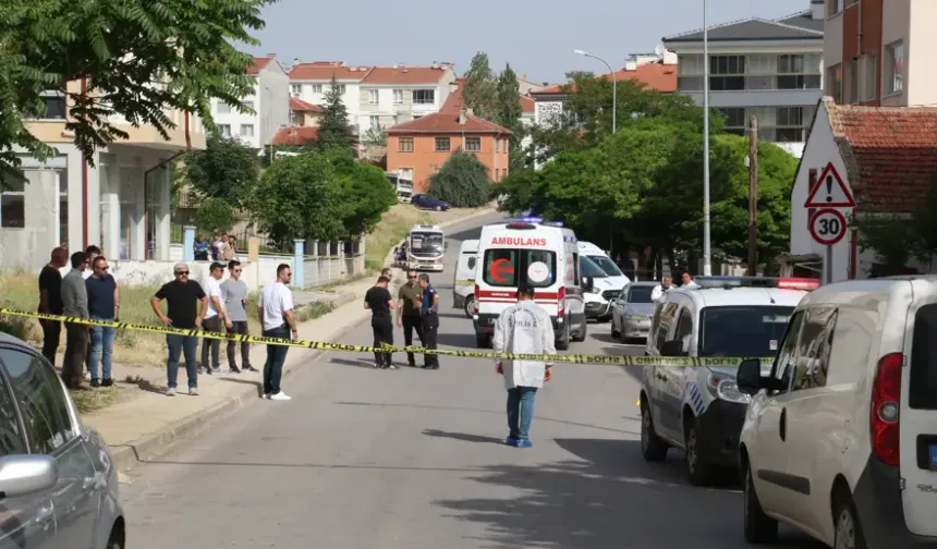 Kızı ve torununu öldüren cani dedeye iki kez müebbet