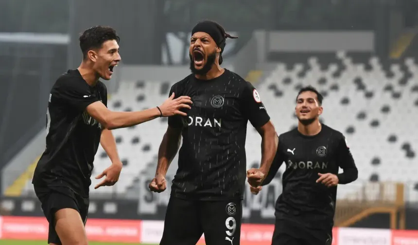 Manisa FK'da Diony takımı ayakta tuttu