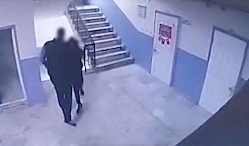 Manisa'da otizmli öğrenciyi merdivenden iten okul müdürü hakim karşısında