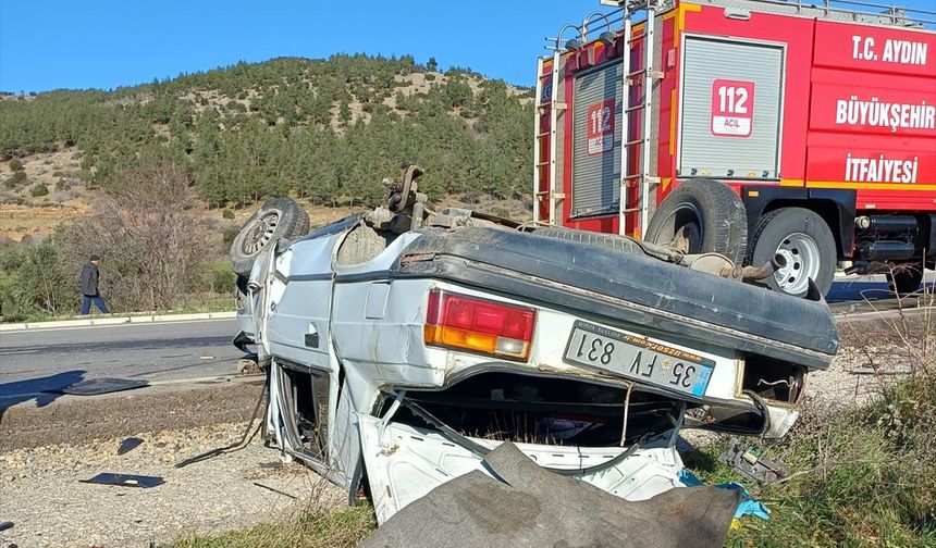 Aydın'da takla atan otomobildeki 5 kişi yaralandı