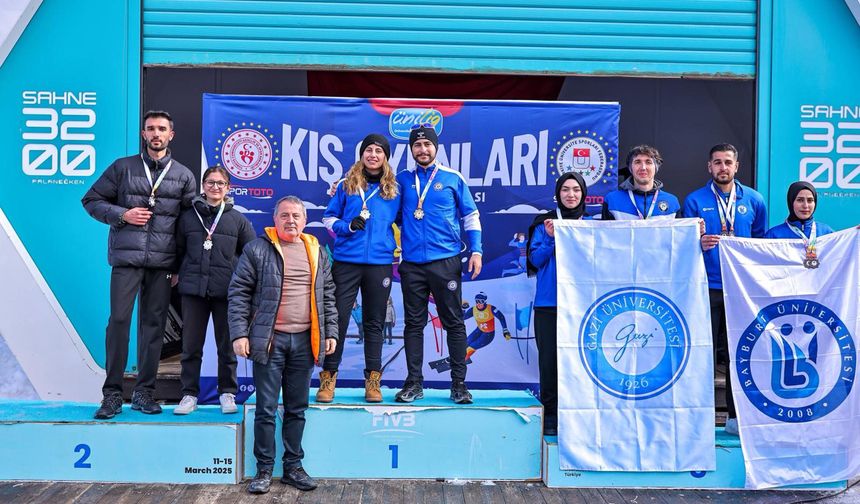 Egeli sporcular Kar Boccesi Şampiyonası'nda zirvede