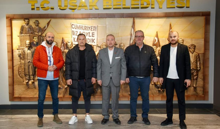 Uşakspor'da Başkan ve Teknik Adam kavgasına rağmen takım kazanmaya devam ediyor