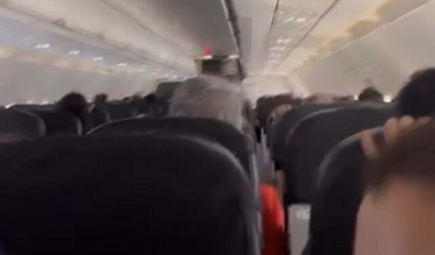 Yolcu uçağı Dalaman'a inemeyince Antalya'ya yönlendirildi