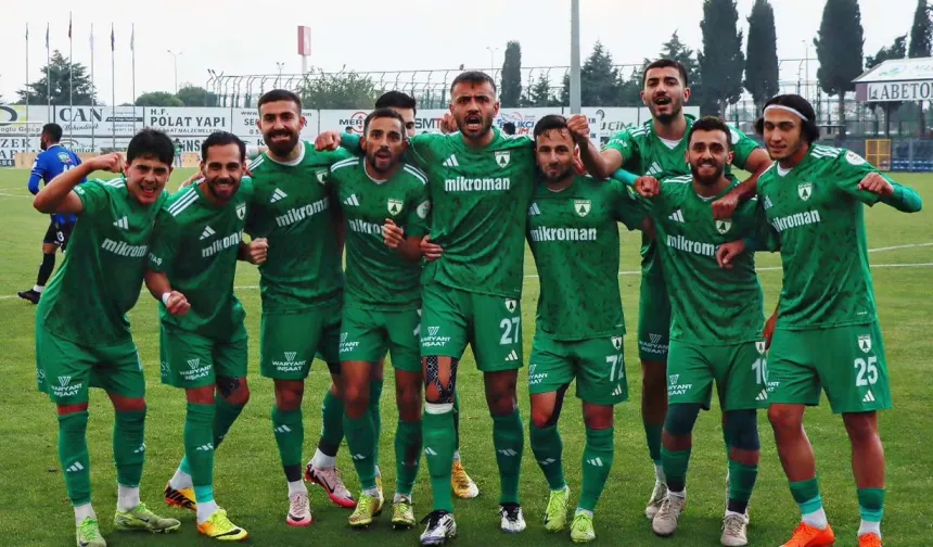 Muğlaspor'da 4 futbolcu dönüyor