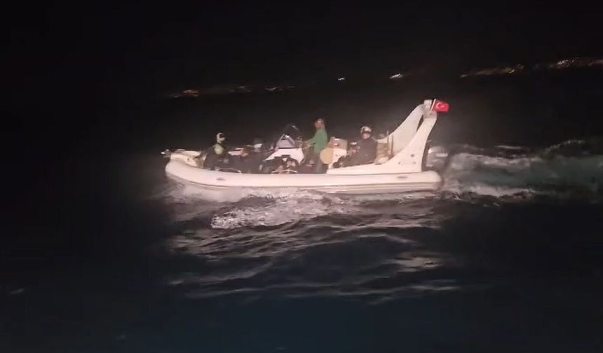 Muğla açıklarında kaçak avı: 21 düzensiz göçmen yakalandı