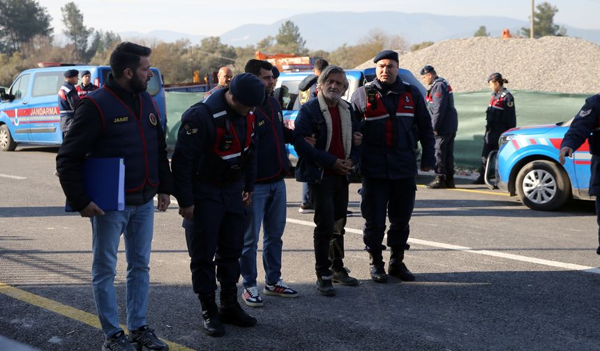 Muğla'da yaşlı çiftin öldüğü yangınla ilgili 6 kişi adliyeye sevk edildi